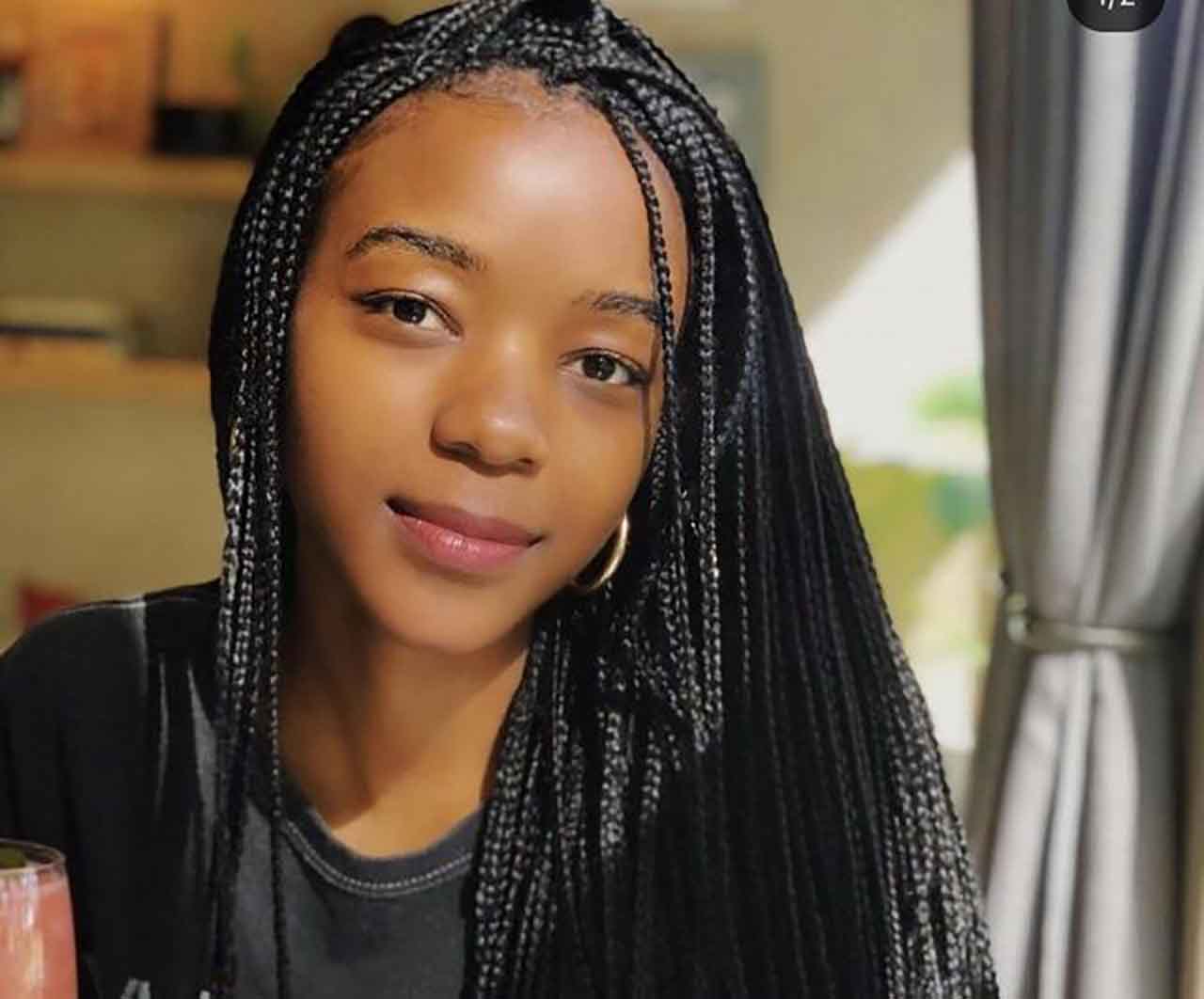 Pics! Pearl Thusi warns Blood and Water actress Ama Qamata over viral revealing photos she posted on social media 
