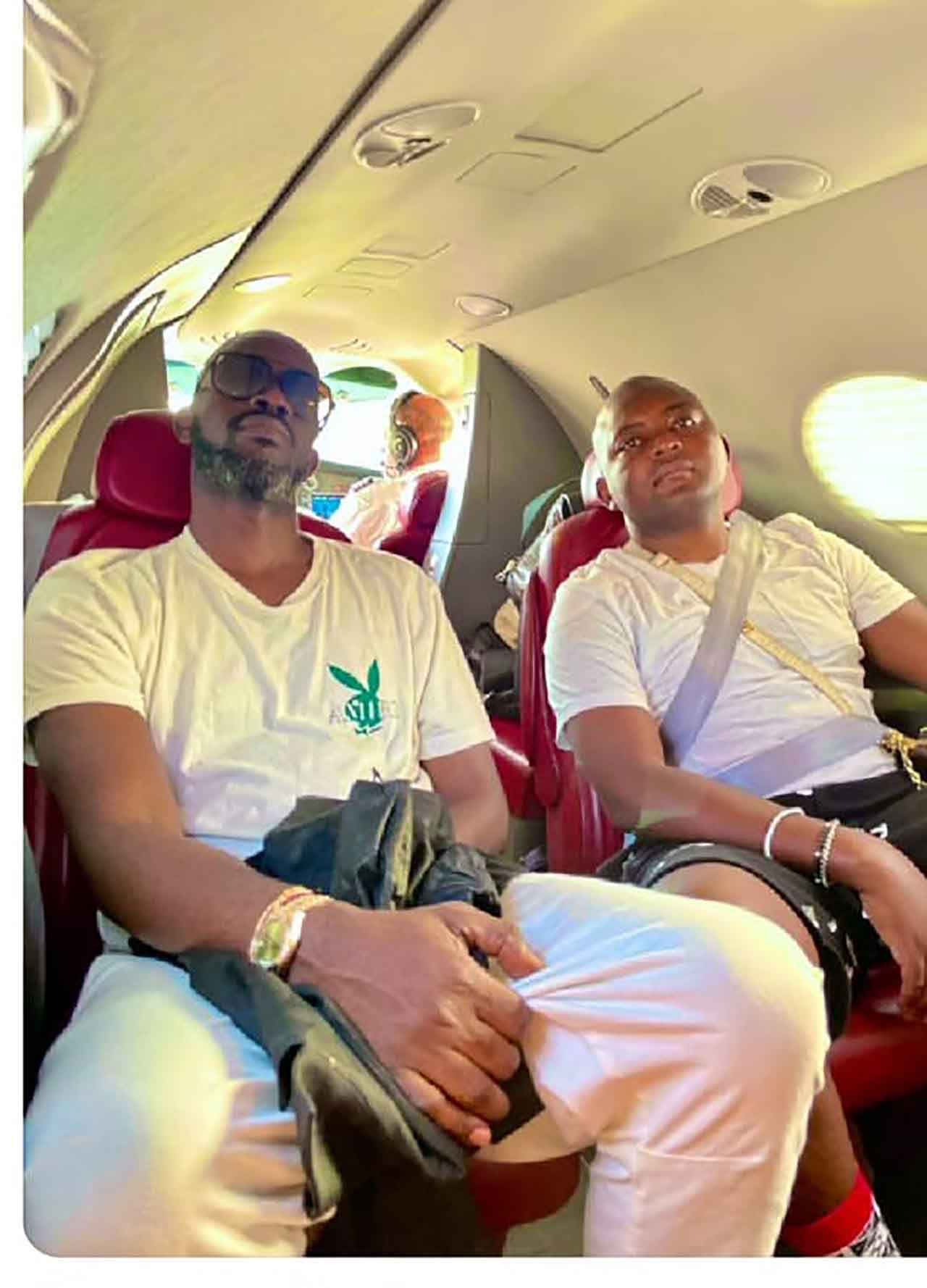 Where Black Coffee has put his hand, while inside a Private Jet, has left South Africans talking.
