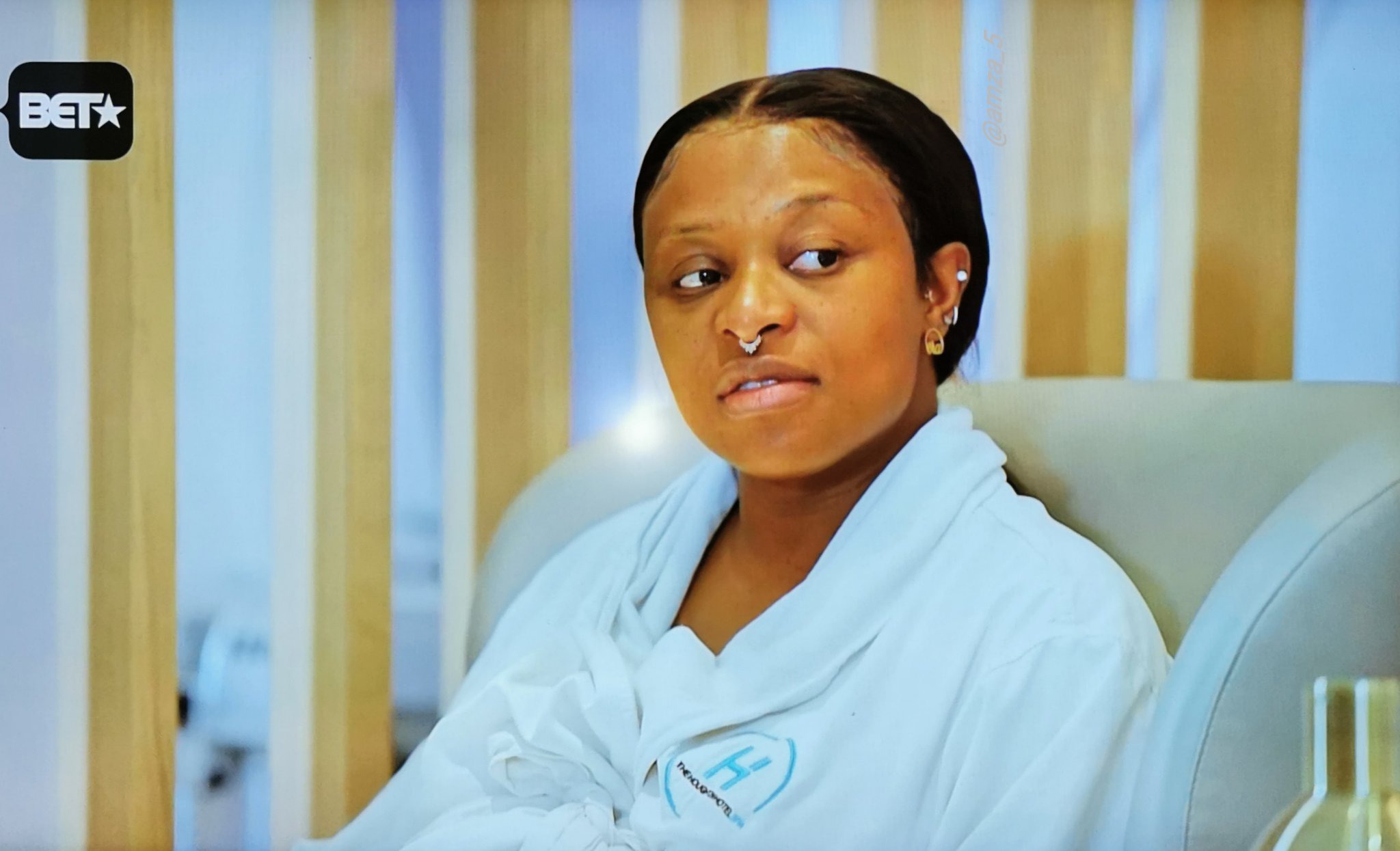 DJ Zinhle Is A Miracle Child.This Is How She Was Born