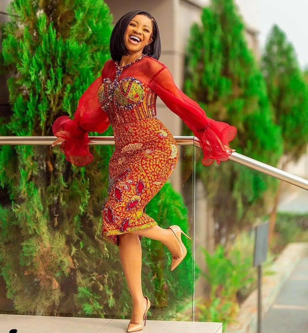 TRADITIONAL KENTE FASHION 2022 FOR LADIES