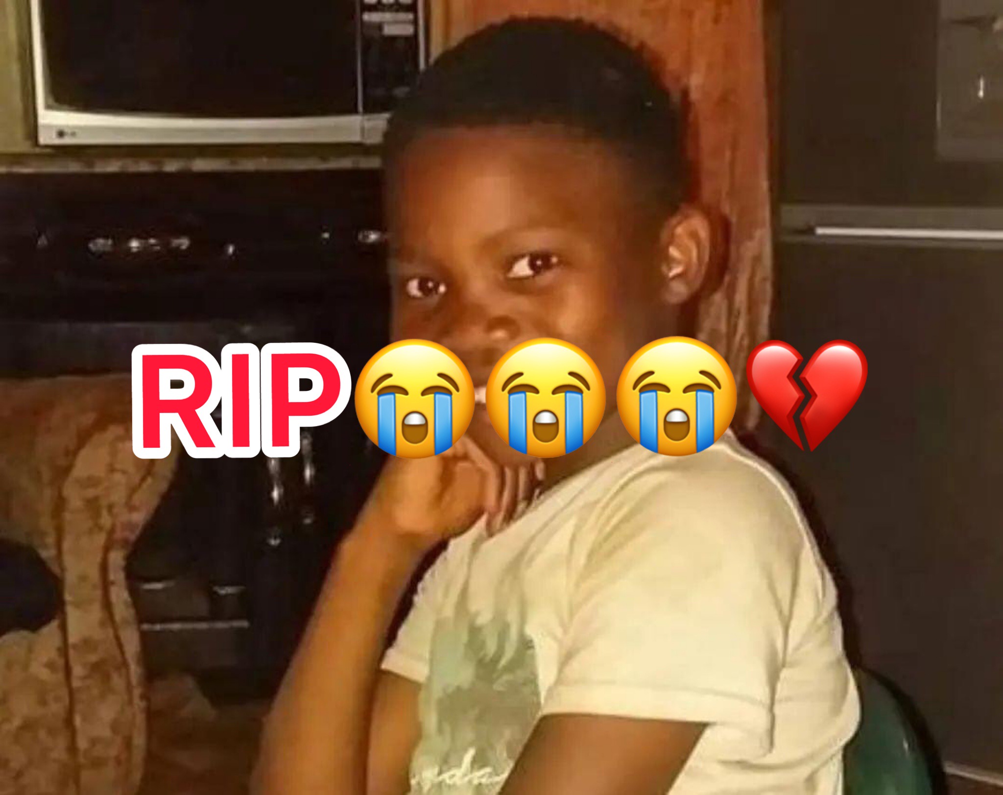 RIP: 19 years old boy was killed on his way from school after this happened