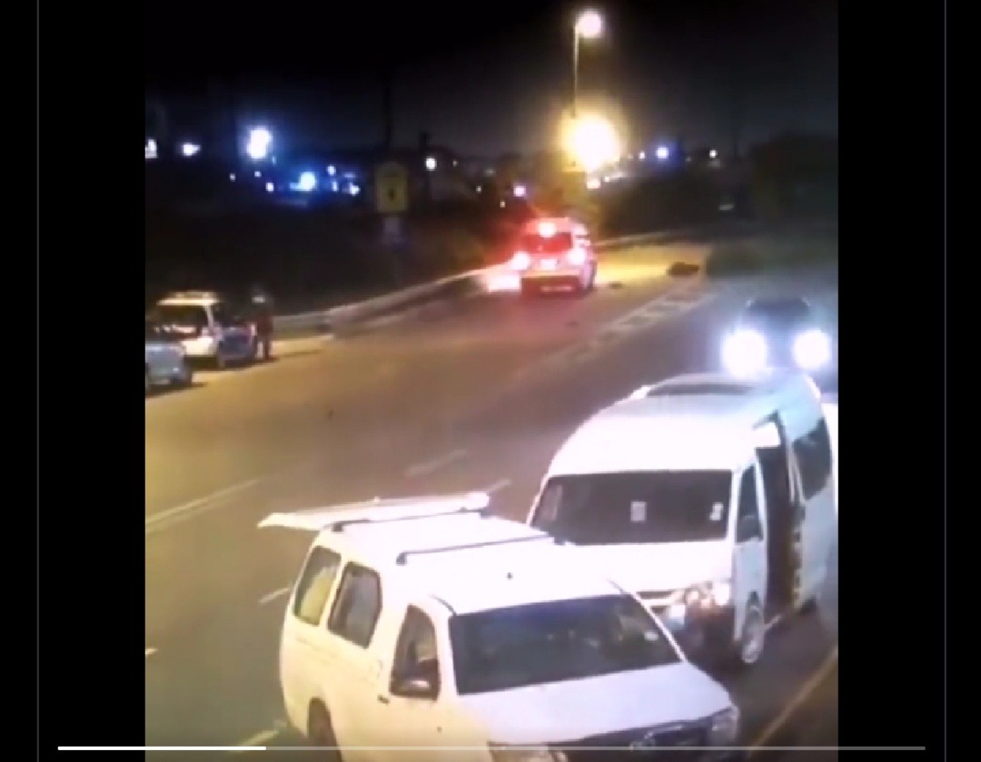 A traffic officer was killed by a taxi driver but people are blaming a traffic officer for this