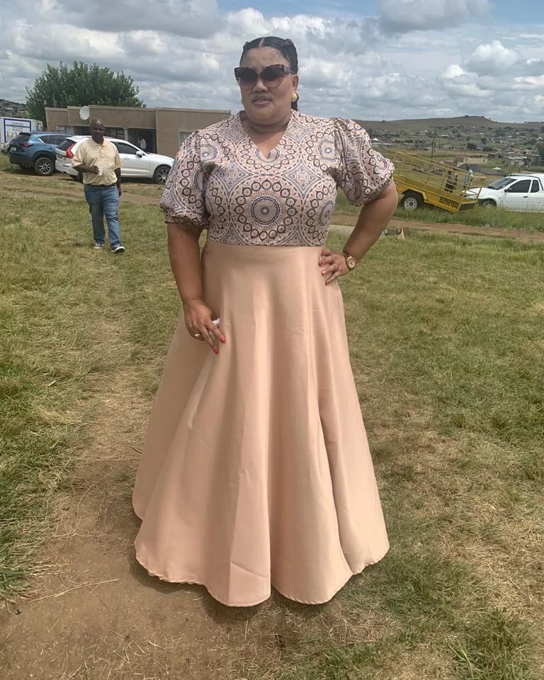 Nice Shweshwe Dresses For Beautiful Ladies 2022