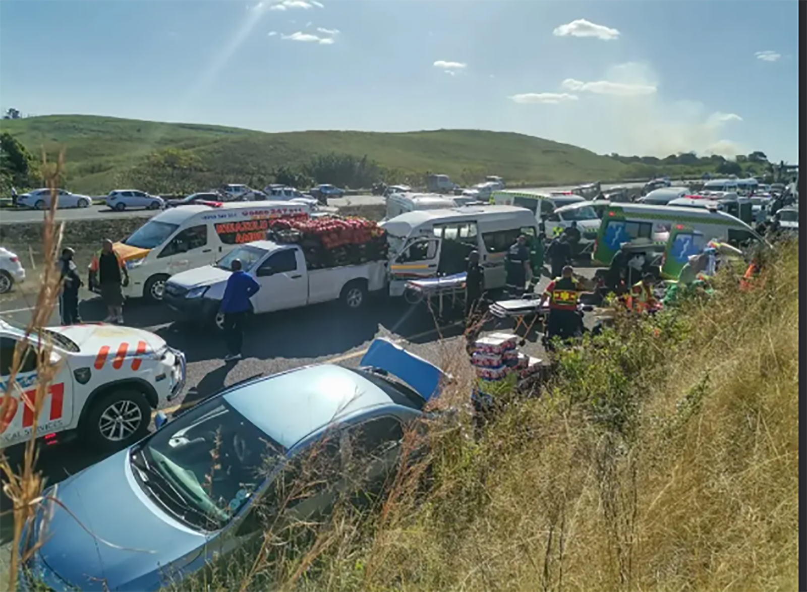 19 injured in a 13-vehicle accident on N2 in KZN