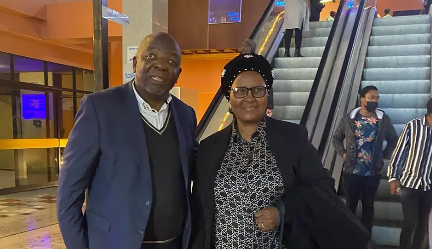 Jerry Mofokeng celebrates 42 years legally married today