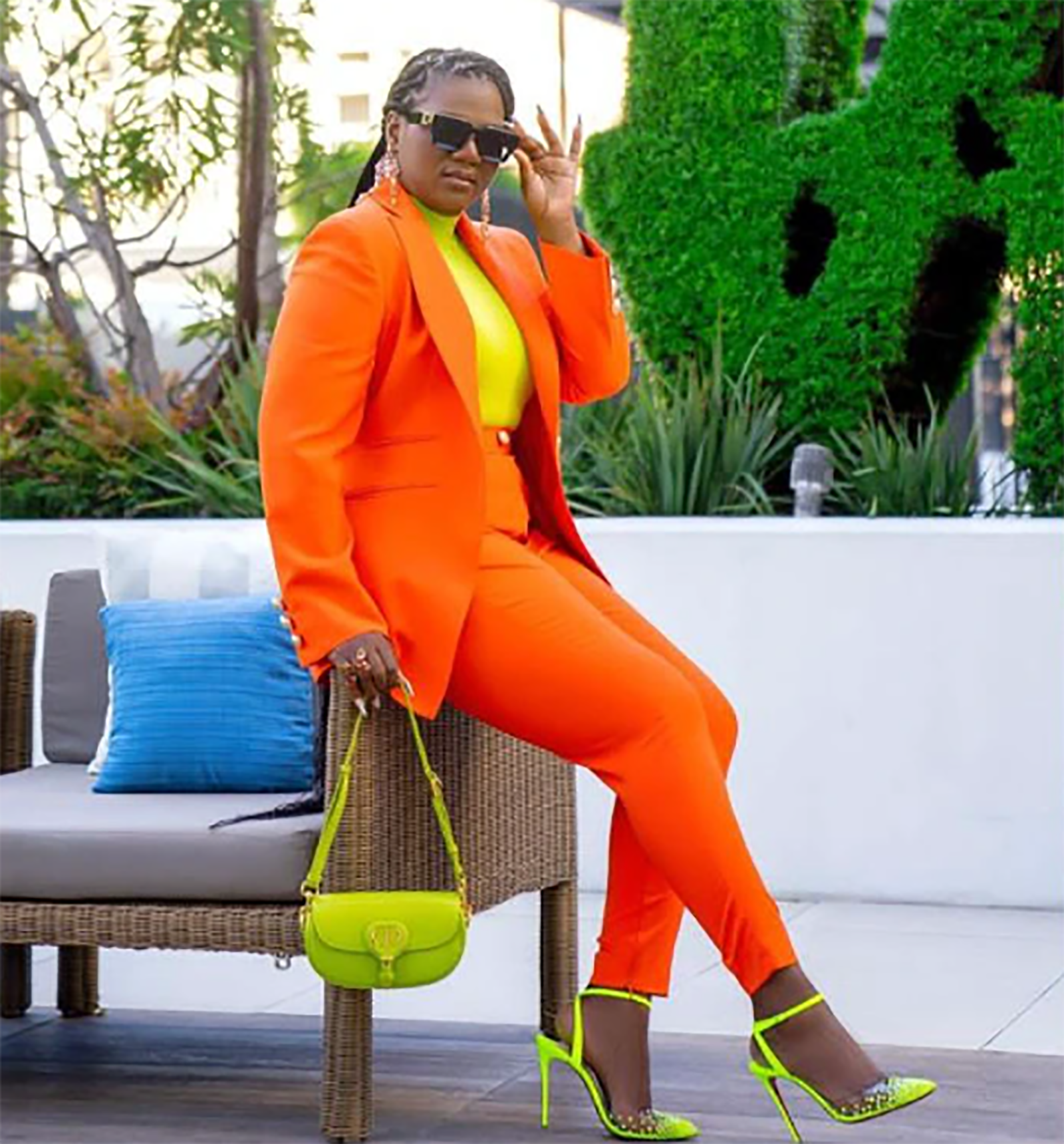 Shaun Mamkhize shows her outfit for attending the MIDPAD panel team. Check all the pictures