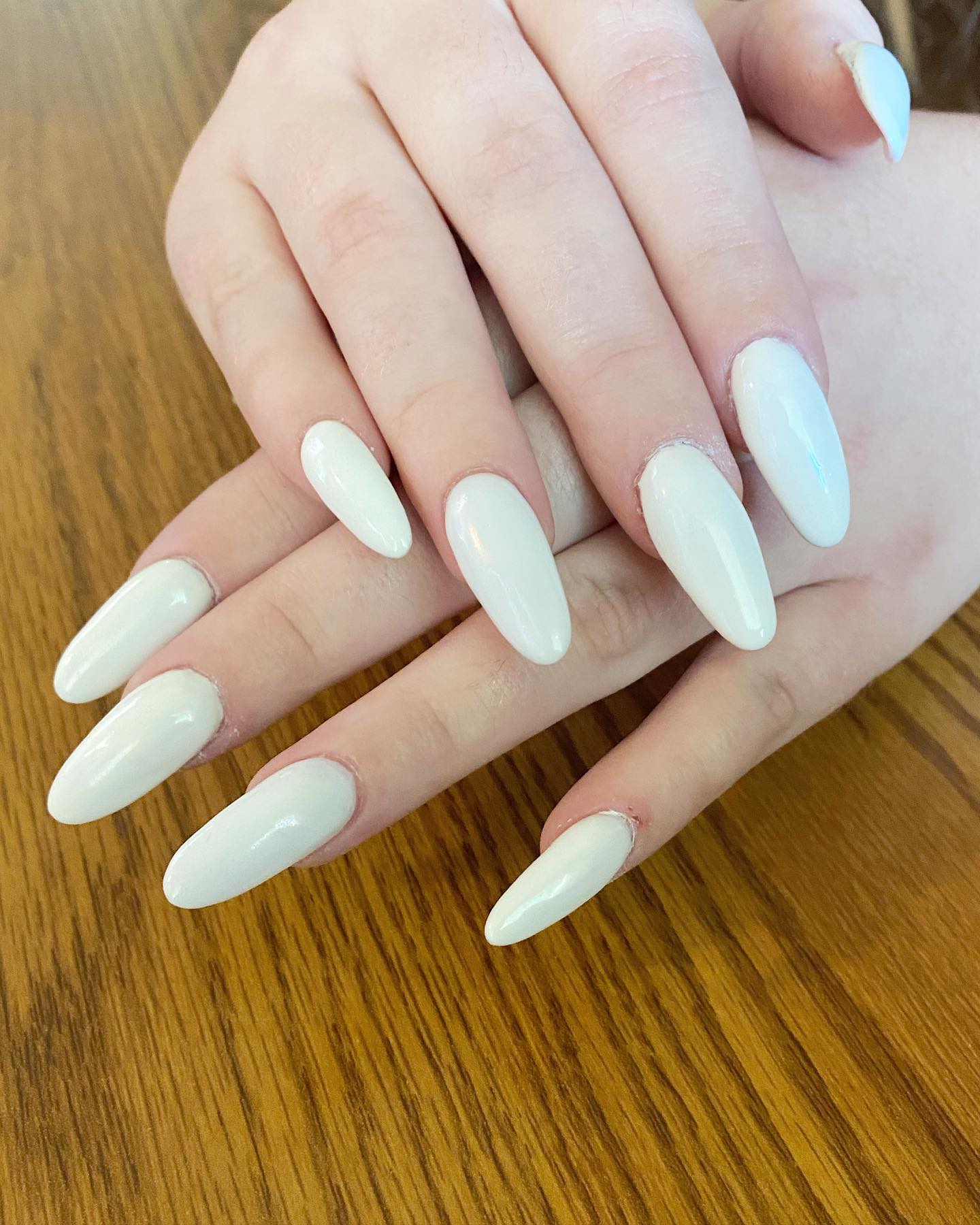 AMAZING WHITE ACRYLIC NAIL DESIGNS FOR ANY OCCASION
