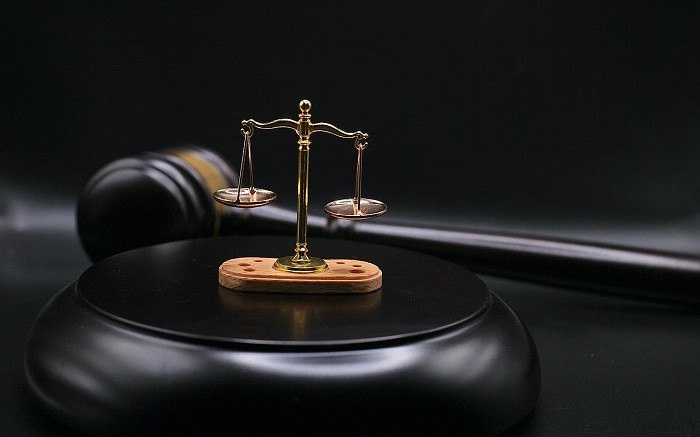 Couple that faked death to get insurance payout is desperate for bail
