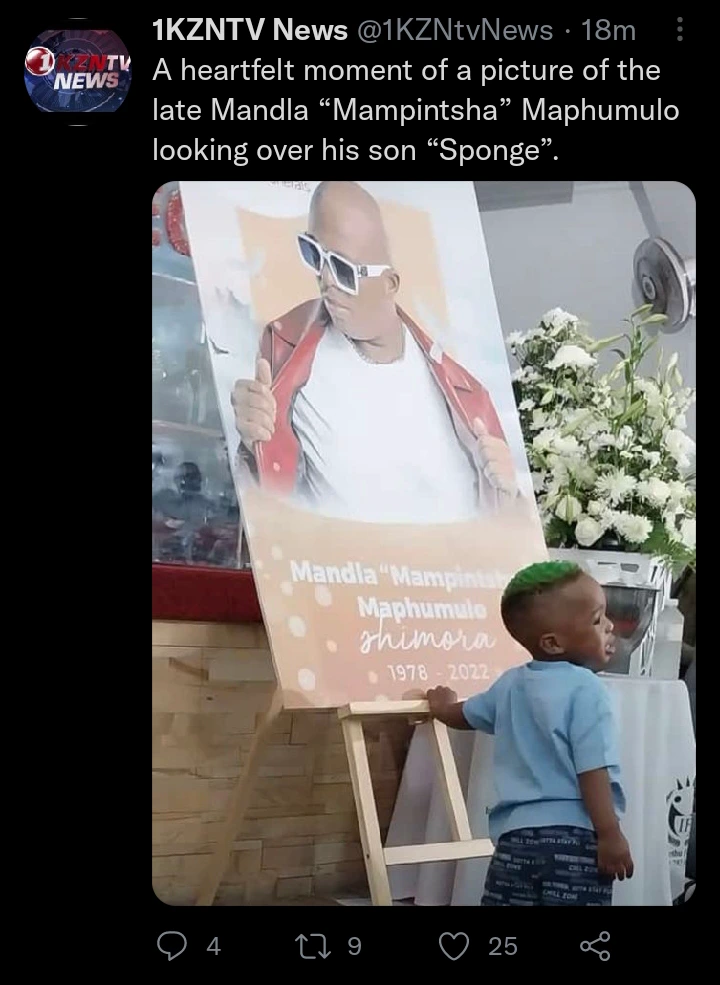 TOUCHING|| People shed tears as Mampintsha’s son cries in front of his father’s obituary